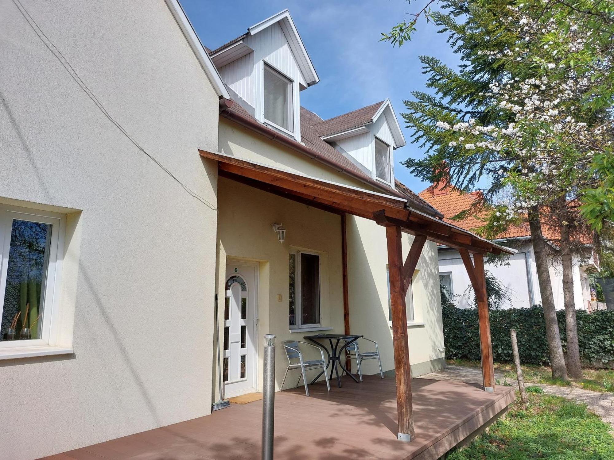 Апартаменты Bridgehaus Балатонфюред Экстерьер фото